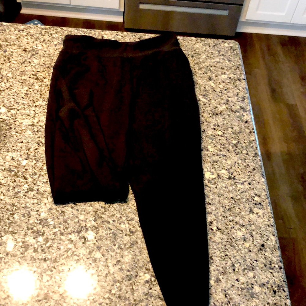 Avia womens leggings/ new without tag never worn